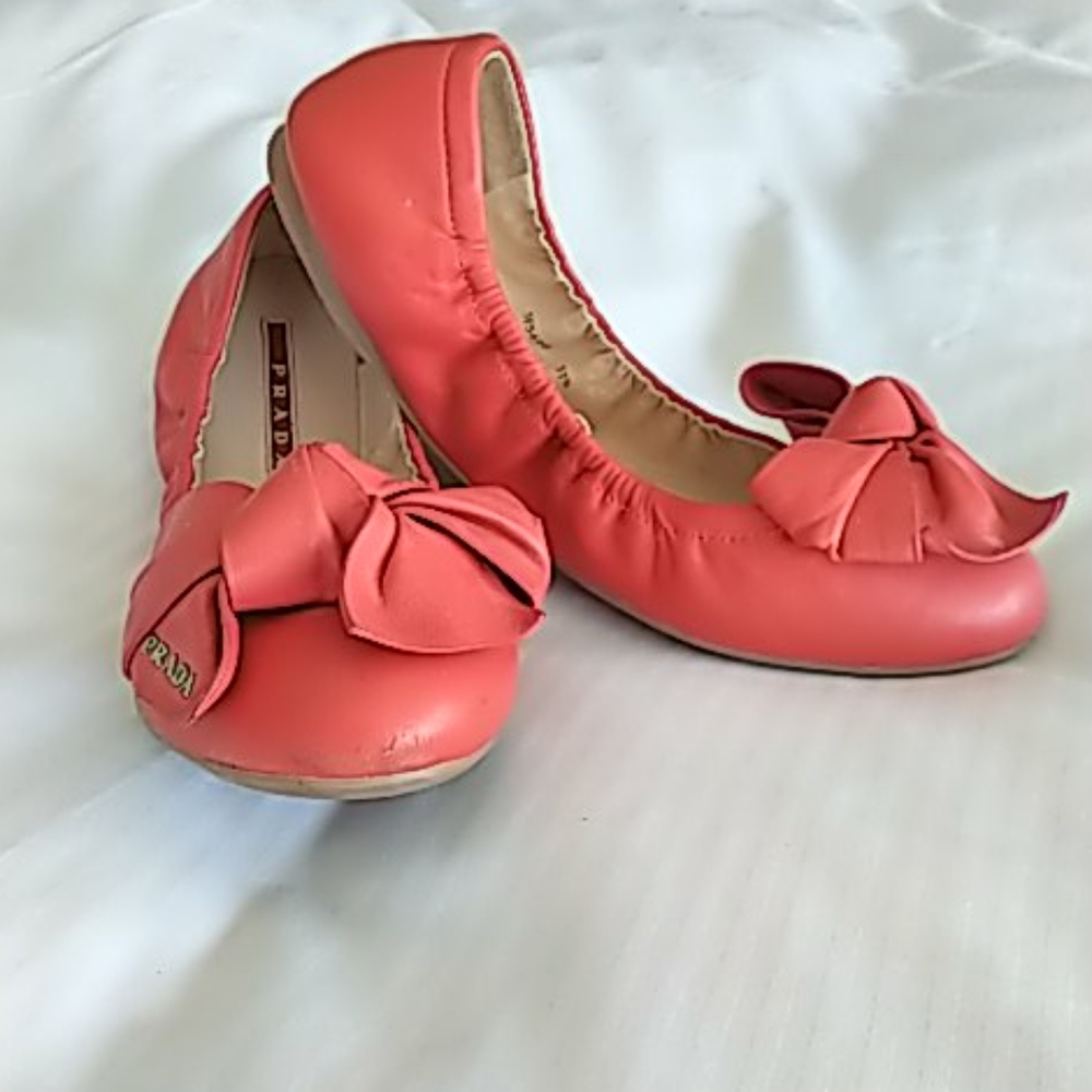 Gently Loved Prada Bow Flats
